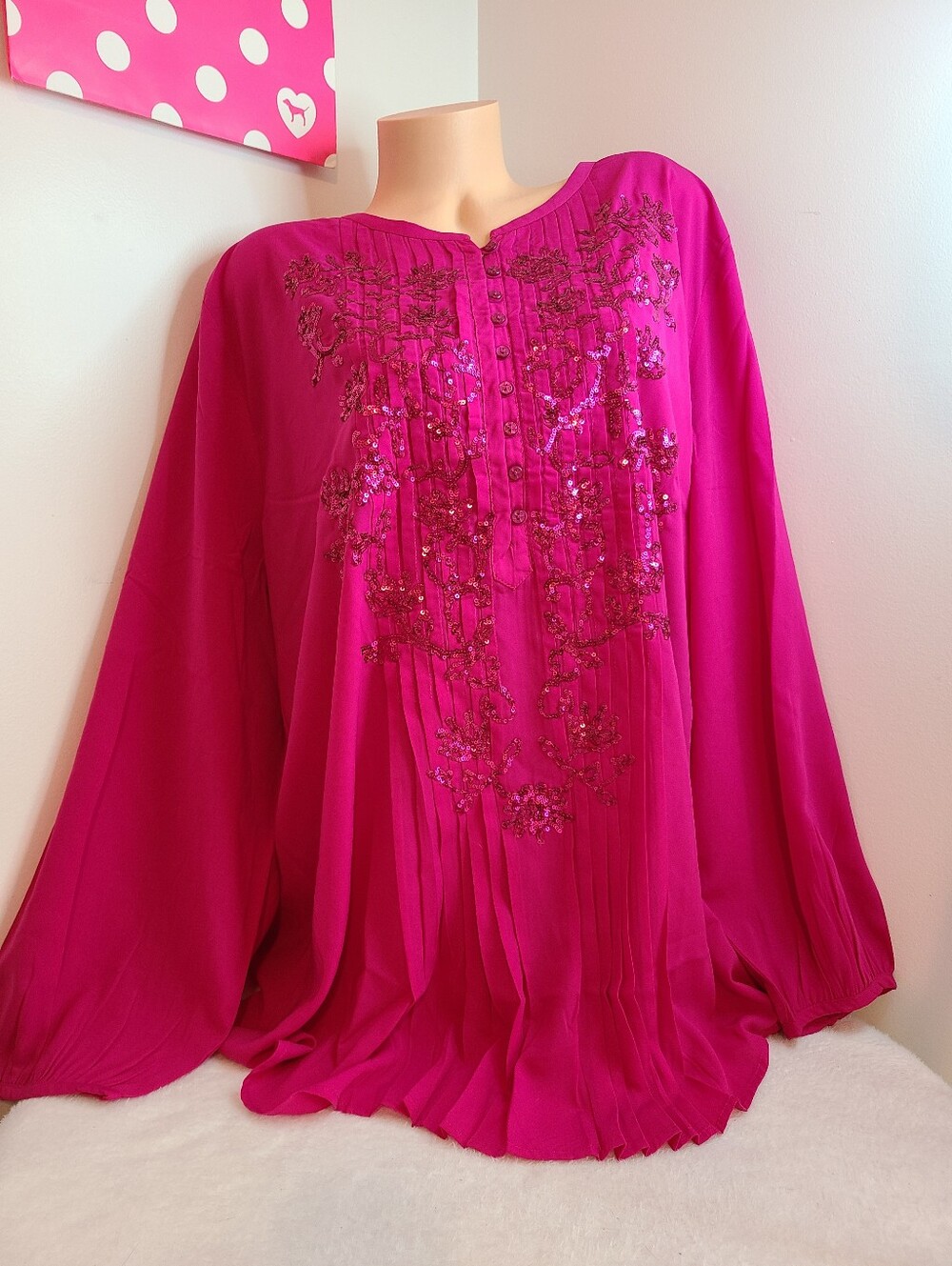NWT Roaman's Gorgeous Fuchsia Pleated Sequin Henley Blouse Plus Size 32W